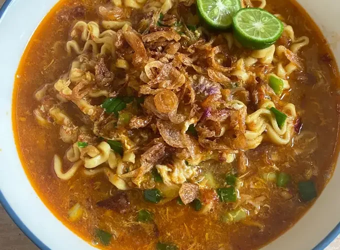 Mie Kuah kaldu udang